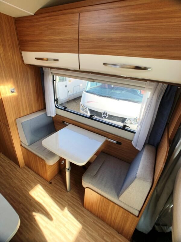 Camping-car Capucine 6 couchages – Image 8