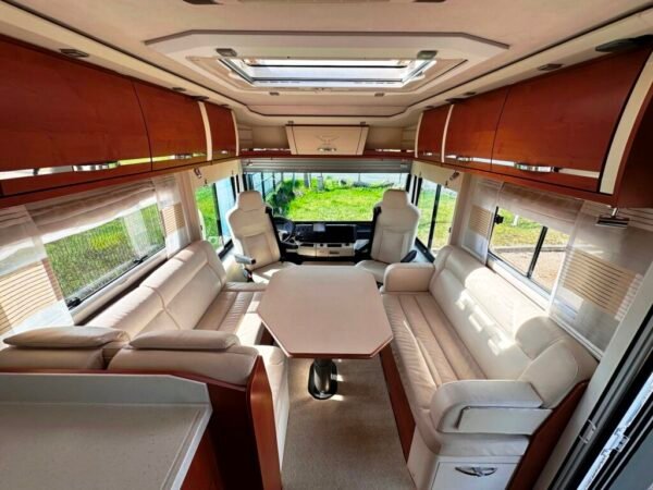 Camping-car PHOENIX LINER 11600 BM STYLX ELEGANCE – Image 2