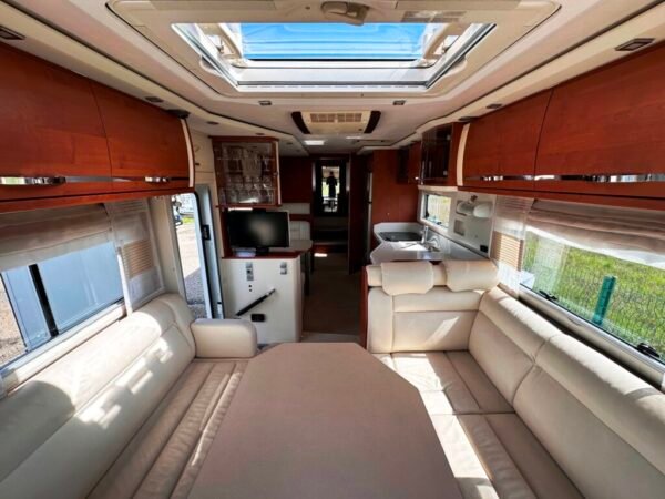 Camping-car PHOENIX LINER 11600 BM STYLX ELEGANCE – Image 3