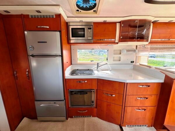 Camping-car PHOENIX LINER 11600 BM STYLX ELEGANCE – Image 8