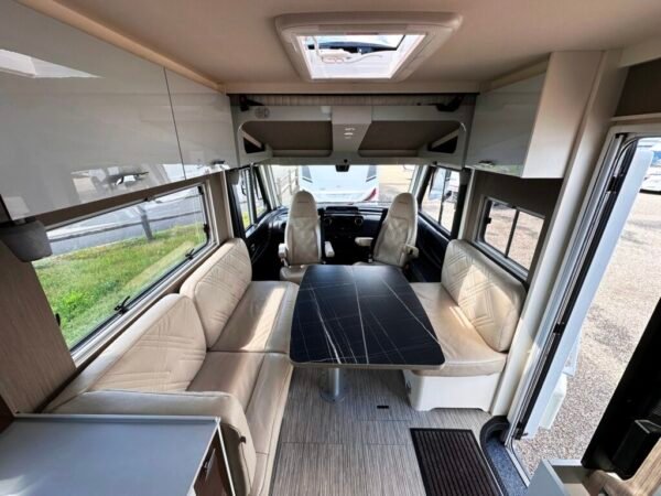 Camping-car BURSTNER ELEGANCE I 910 – Image 10