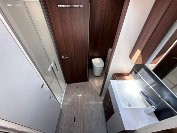 Camping-car BURSTNER ELEGANCE I 910 – Image 16