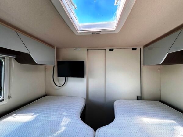 Camping-car BURSTNER ELEGANCE I 910 – Image 21