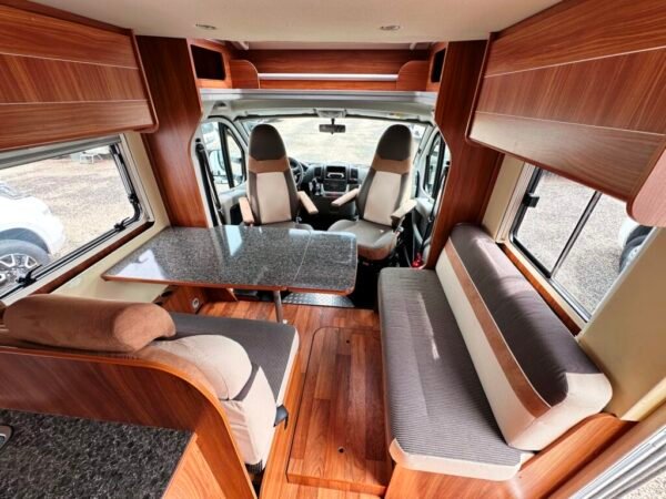 Camping-car DETHLEFFS T 7151 GLOBE 4 LUXUS – Image 8