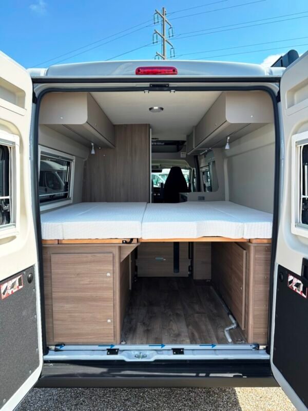 Camping-car Carado CV 640 Pro BVA – Image 6