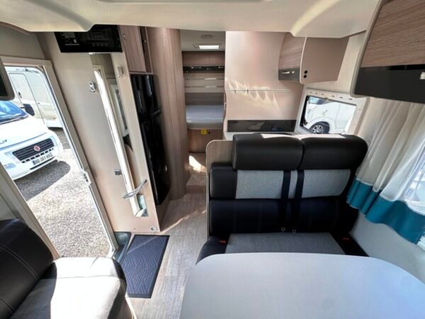 Camping-car CHAUSSON FLASH 718 XLB – Image 8