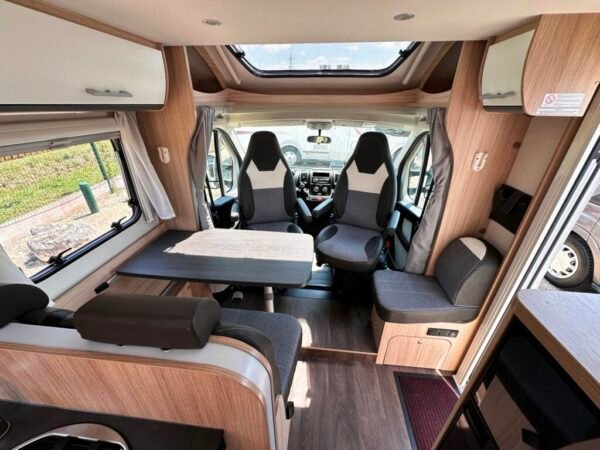 Camping-car SUNLIGHT T 67 S – Image 5