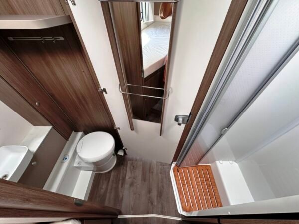 Camping-car T457 – Image 14