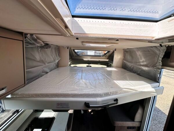 Camping-car T457 – Image 18