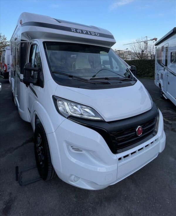 Camping-car RAPIDO 696F ULTIMATE LINE BOXER 2L2 Blue HDI 140
