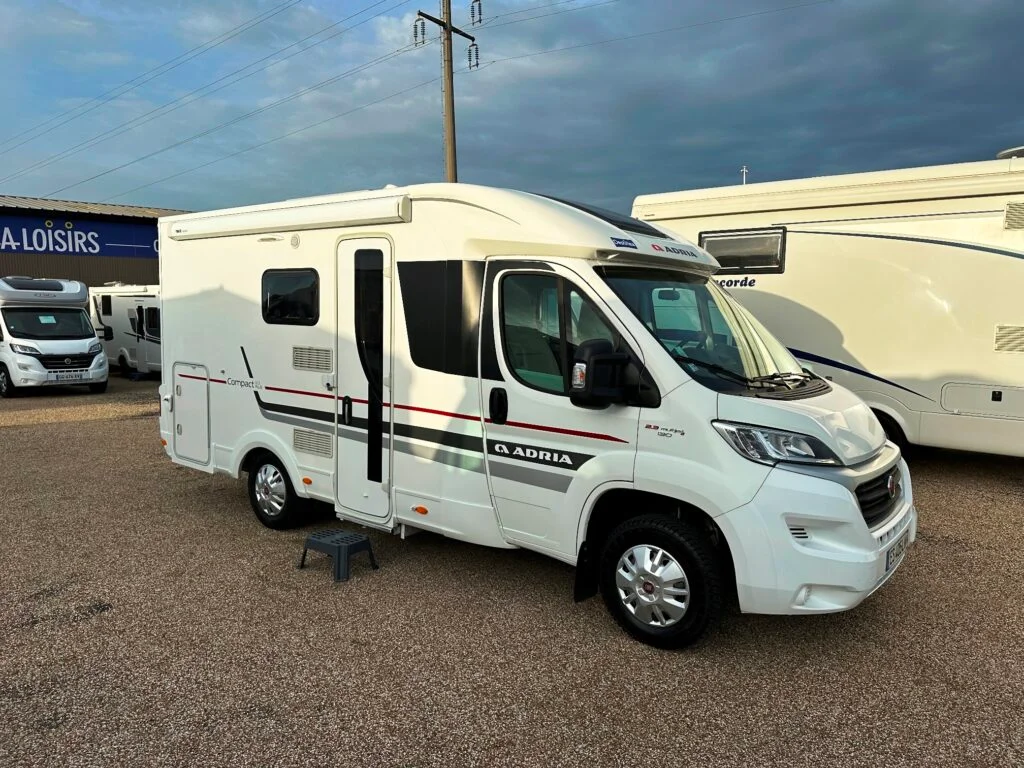 Camping-car ADRIA COMPACT SCS PLUS