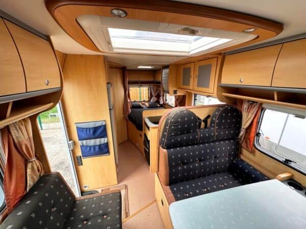 Camping-car DETHELFFS ADVANTAGE T 6501 – Image 9