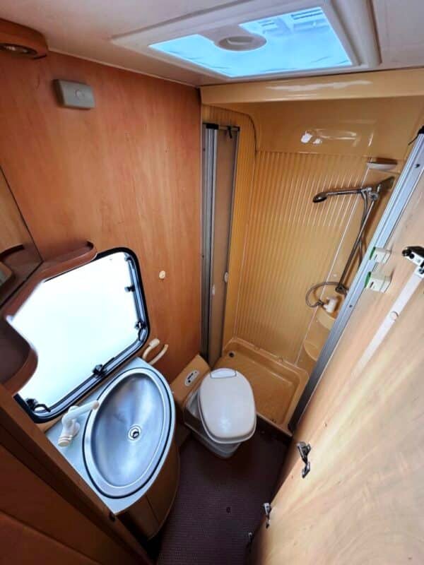 Camping-car DETHELFFS ADVANTAGE T 6501 – Image 14